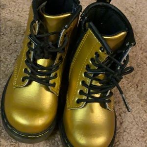 Gold dr. Marten boots siz 8 toddler